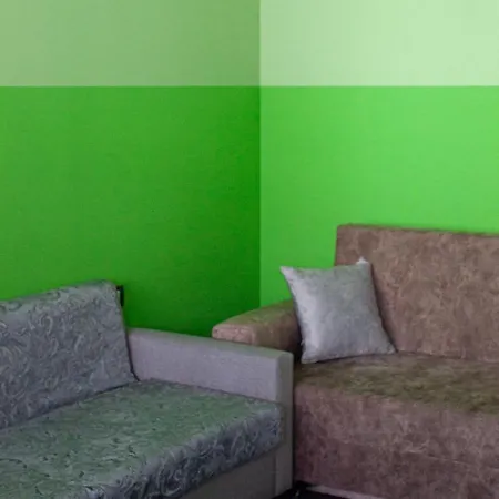 Appartement T U R I *