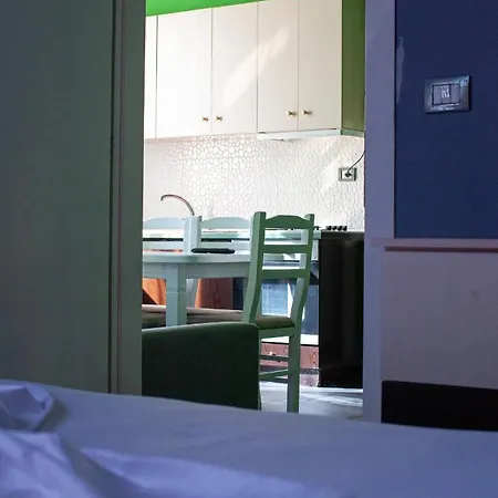 Appartement T U R I